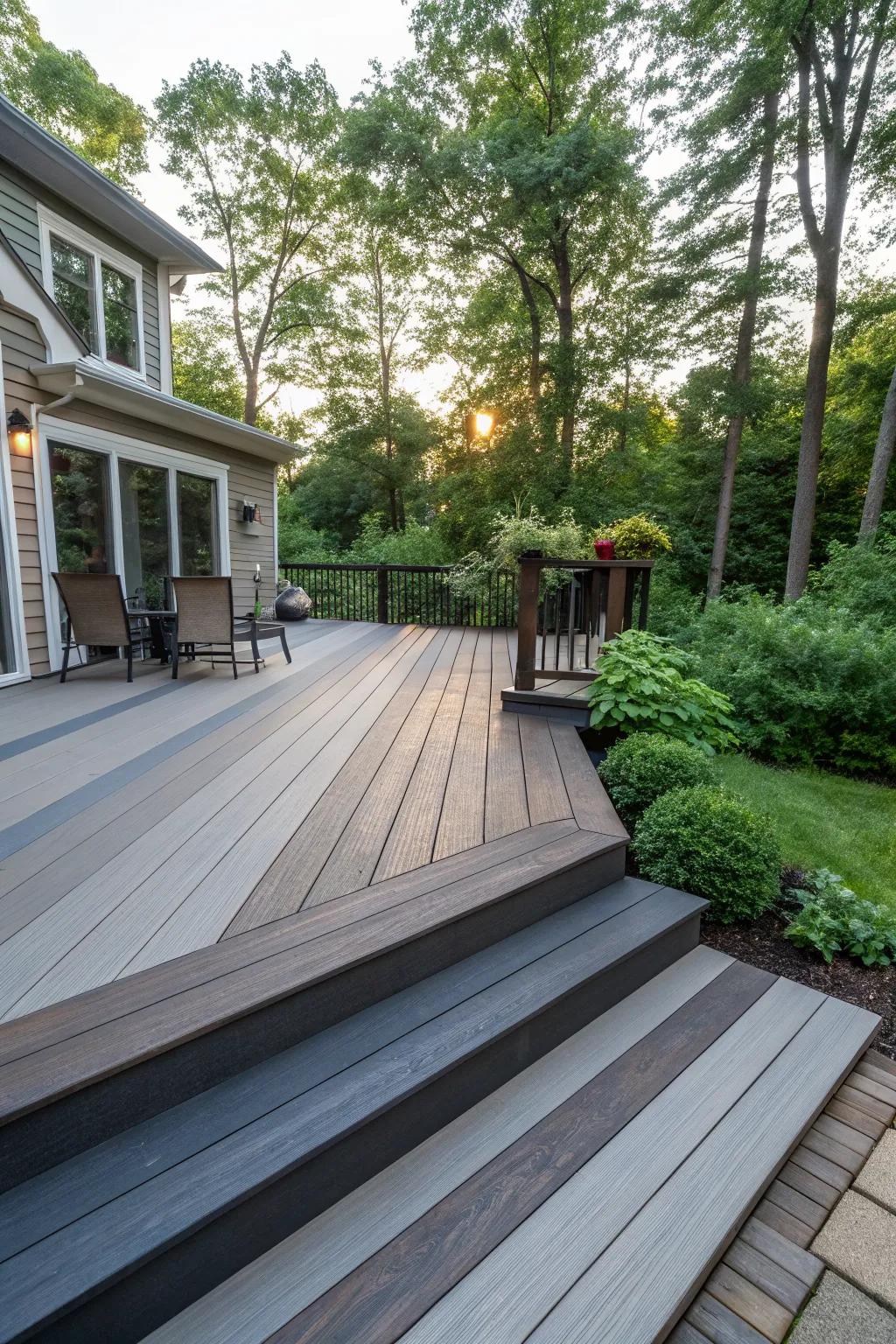 Two Tone Trex Decking Designs: Fresh Ideas for Your Garden Upgrade