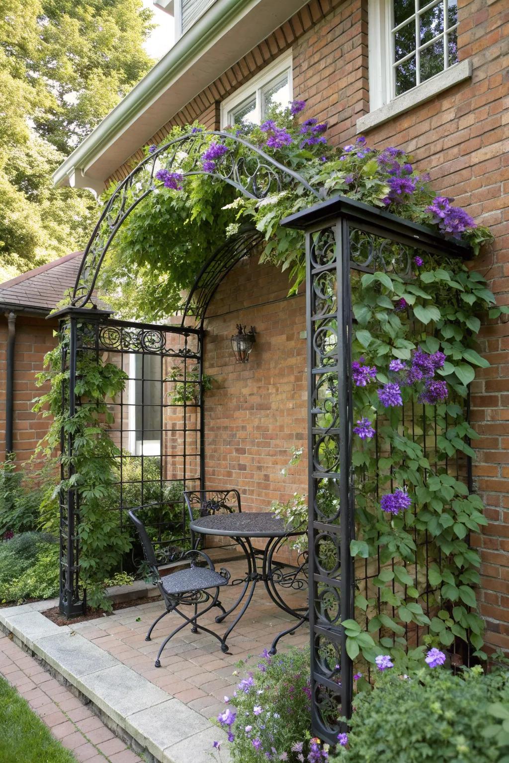 Textured Wall Ideas: 13 Surfaces To Reach Out And Touch - Climbing Walls For Unique Textures