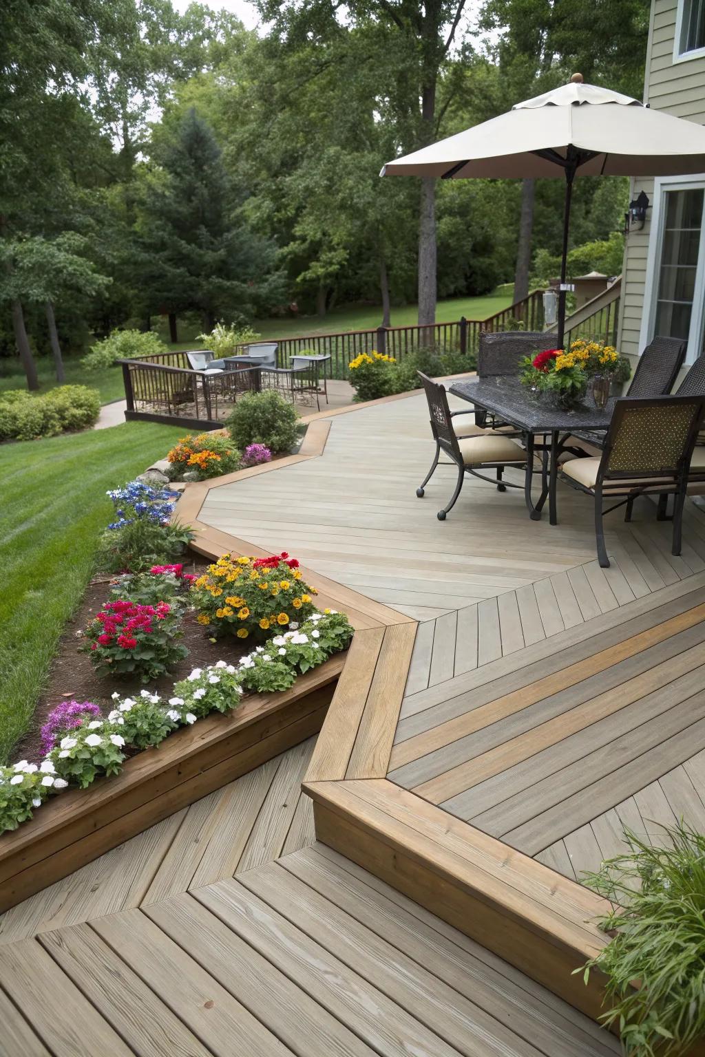 Deck Pattern Ideas: Fresh Inspiration for Your Outdoor Space