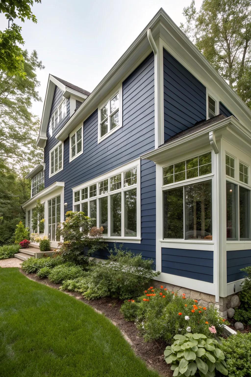 Modern Vinyl Siding Ideas: Refresh Your Garden Look Today