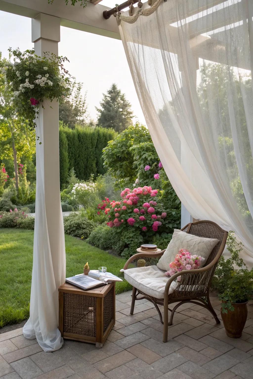 14+ Outdoor Patio Curtain Ideas: Simple Ways to Refresh Your Space